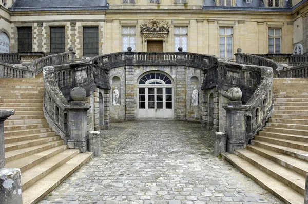 France, Ile de France, the stairway of Fontainebleau castle — Stock Photo, Image