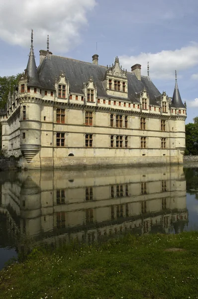 França, o castelo renascentista de Azay le Rideau em Touraine — Fotografia de Stock