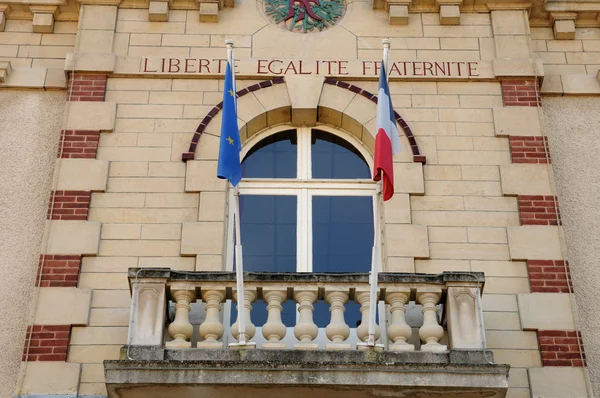 Ile de france, het stadhuis van jouy-le-moutier — Stockfoto