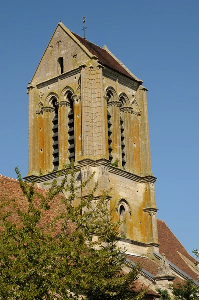 Ile de France, de oude kerk van Hérouville — Stockfoto