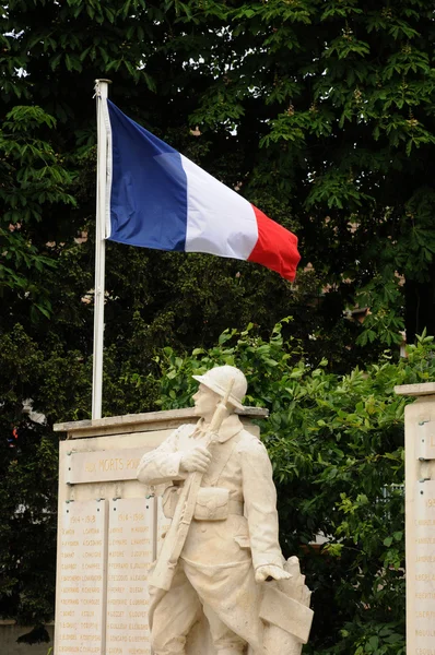 France, war memorial of Les Mureaux — Stock Photo, Image