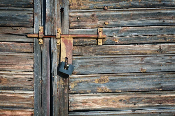 古いグランジ ドア ロック — ストック写真