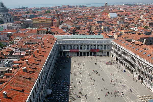 St marks square, Venedig, Italien vom Glockenturm aus gesehen — Stockfoto