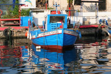 Balıkçı teknesi