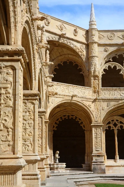 Kloster hieronymites interiören i, Belém, Lissabon — Stockfoto