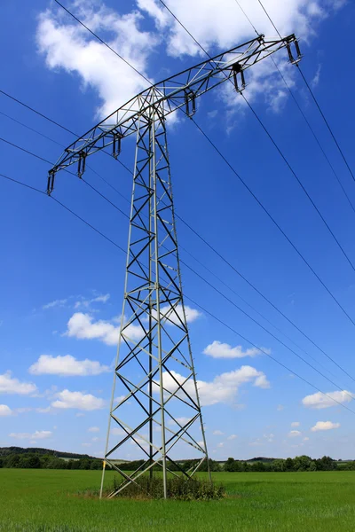 Torre elétrica — Fotografia de Stock