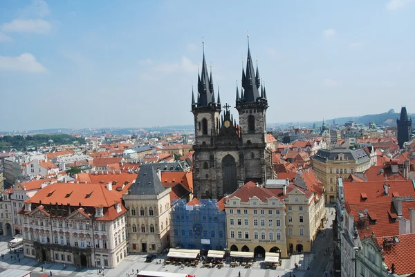 Prag, huvudstaden i tjeckiska repulic, med dess palats, broar och slott — Stockfoto