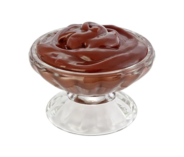 Mousse al cioccolato isolata su bianco con percorso di ritaglio — Foto Stock