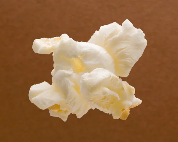 Попкорн, ізольовані — стокове фото