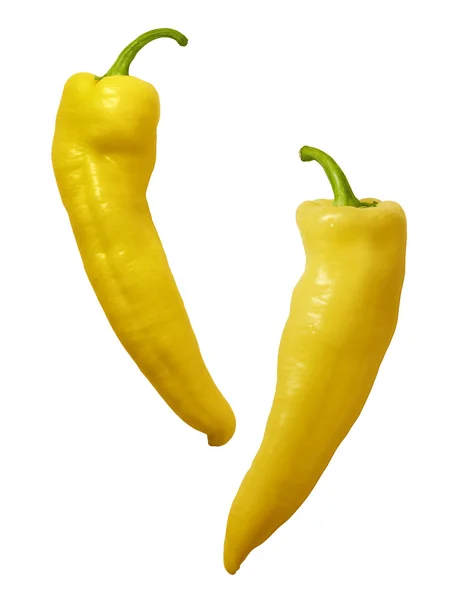 Gele hete pepers geïsoleerd op wit — Stockfoto