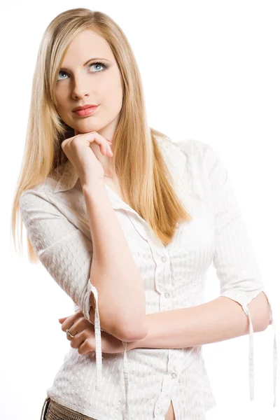 Vacker ung blond kvinna funderar. — Stockfoto