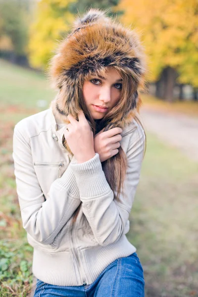 Chilly weather... — Stock Photo, Image