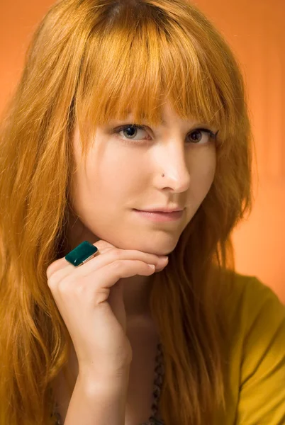 Gorgeous young redhead. — Stock Photo, Image