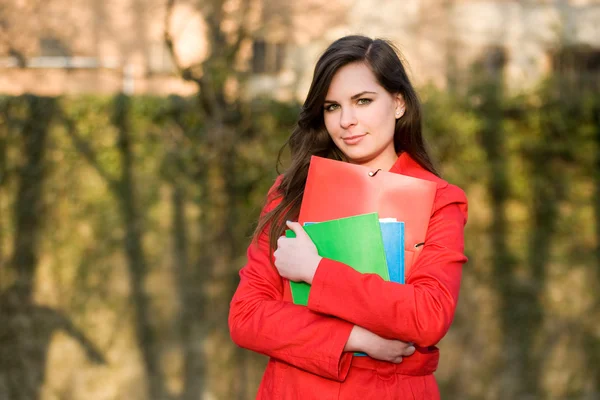 Confident young student gurl outdoors. — Stock Photo, Image