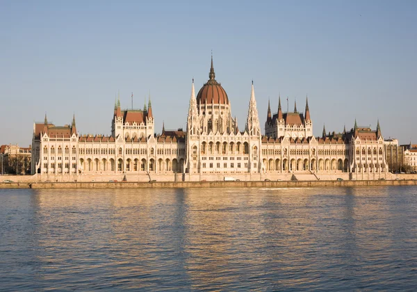 The Hungarian parliament. — Stock Photo, Image