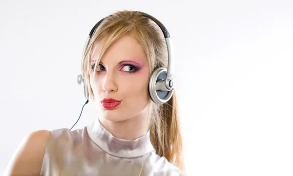 Bela menina electro pop em fones de ouvido . — Fotografia de Stock