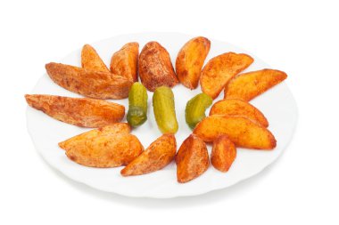 turşu ile kızarmış patates