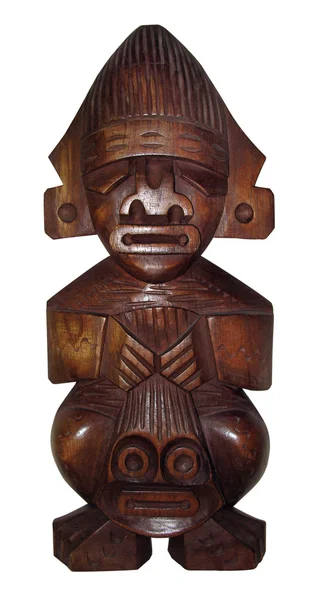 Estatua de madera hecha a mano del Perú - dios Tumi - aislada sobre fondo blanco —  Fotos de Stock