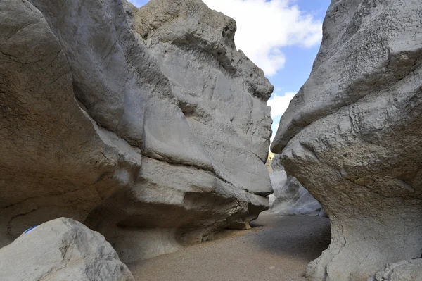 Garganta estreita no deserto de Negev, Israel . — Fotografia de Stock