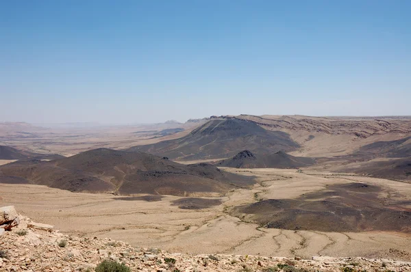 Krater ramon in de negev-woestijn. — Stockfoto