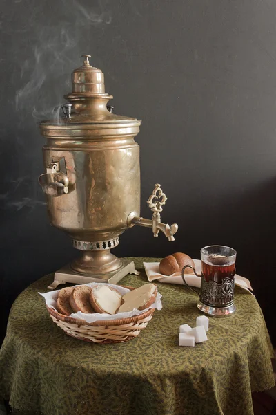 Ceai cu pâine și unt — Fotografie, imagine de stoc
