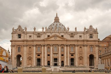 San Peter basilica in Vatican clipart
