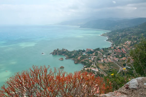 Seaside i cefalu, Sicilien, Italien — Stockfoto