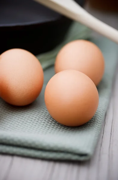 Świeże jaja — Zdjęcie stockowe