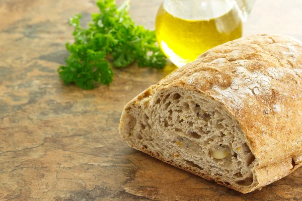 Pan integral de trigo —  Fotos de Stock