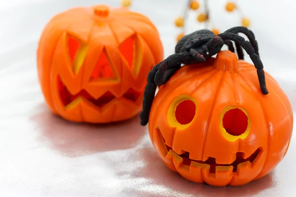 Jack o ' Lanterns met zwarte spin — Stockfoto