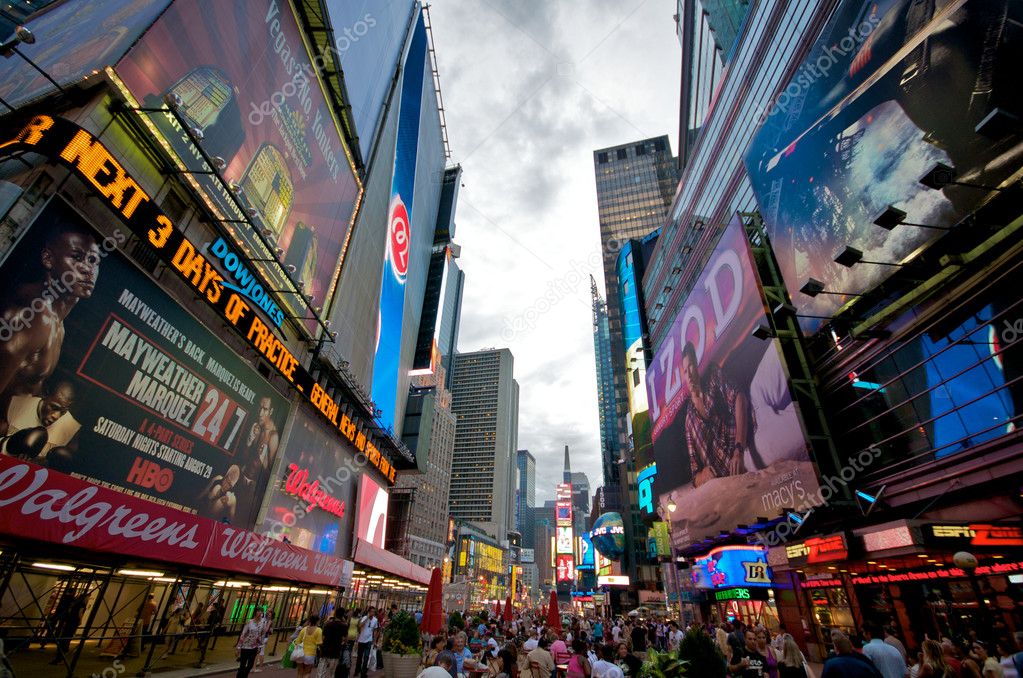 Download 2 290 Times Square Billboard Stock Photos Free Royalty Free Times Square Billboard Images Depositphotos