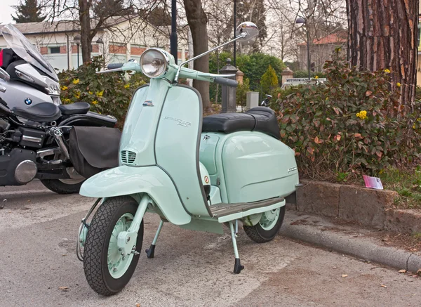 Scooter italiano vintage — Fotografia de Stock