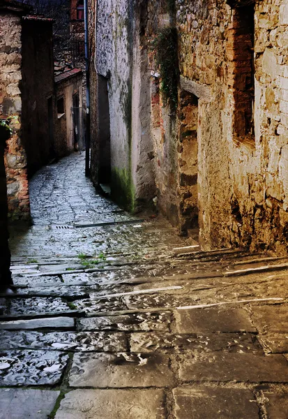 Toscaanse alley nachts — Stockfoto
