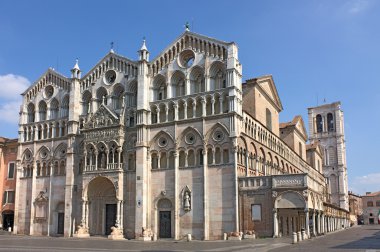 Ferrara Katedrali