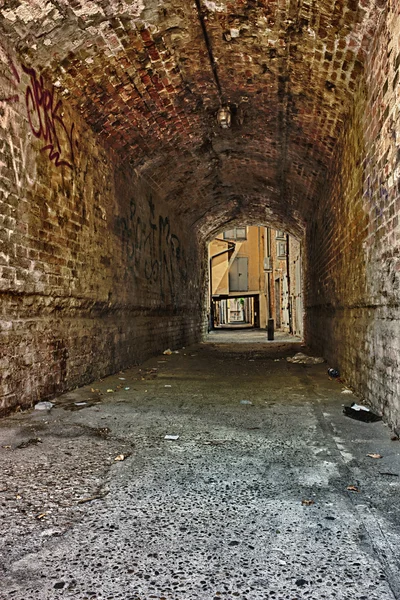 Dark alley — Stock Photo, Image