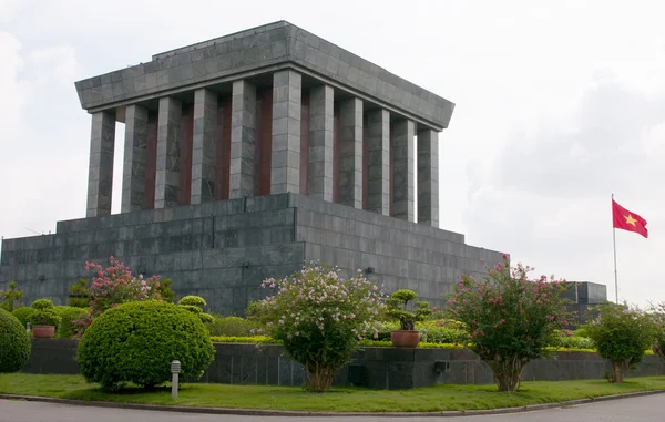 Ho Chi Minh mausoleum, Hanoi, Vietnam — Stock Photo, Image
