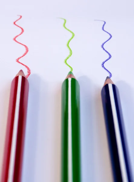 Color pencils with colorful lines — Stock Photo, Image