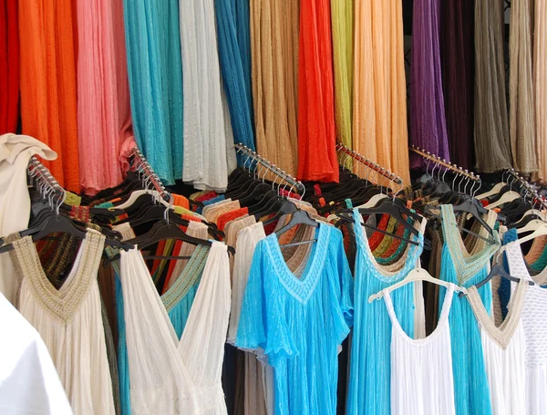 Vestidos coloridos —  Fotos de Stock