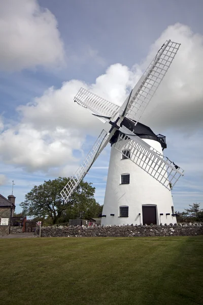 Windmill, Anglesey, Wales — Stock Photo, Image