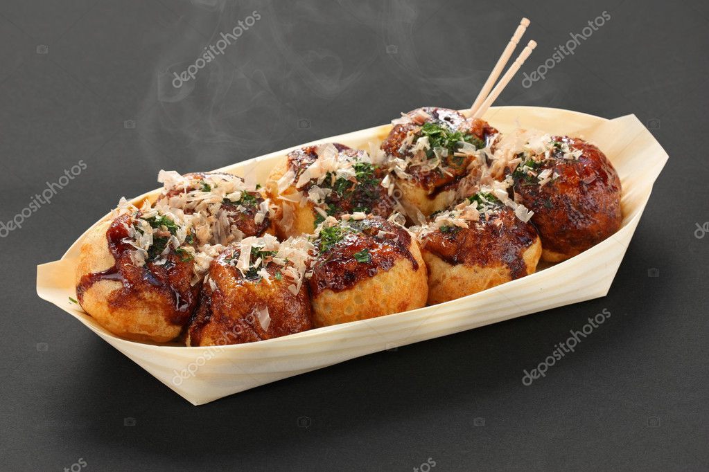 El típica comida japonesa: takoyaki de carne