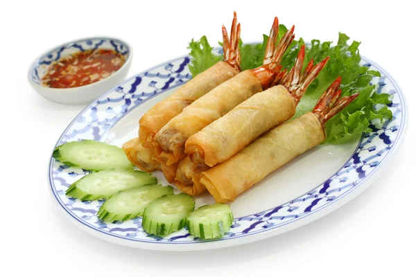 Γαρίδες σε spring rolls, ταϊλανδέζικη κουζίνα — Φωτογραφία Αρχείου