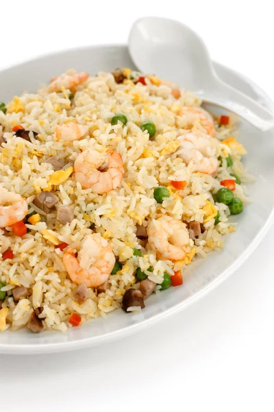 Жареный рис, китайская кухня — стоковое фото