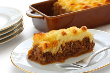 Cottage pie, kıymalı börek, İngiliz mutfağı