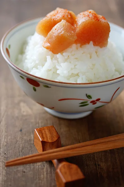 Ovelhas de bacalhau temperadas no arroz — Fotografia de Stock