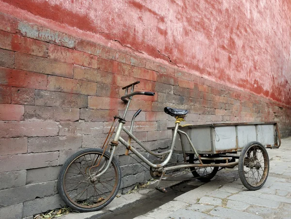 Рикша в Пекине — стоковое фото