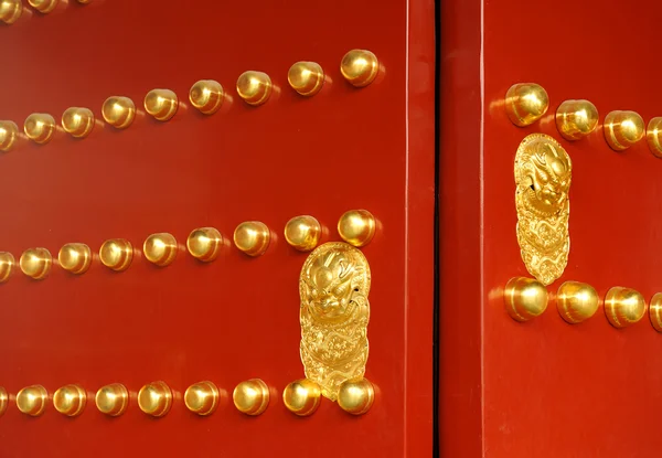 Ikoniska kinesiska porten, beijing, Kina. — Stockfoto