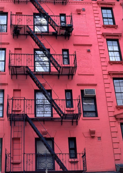 Budynki mieszkalne w Nowym Jorku — Zdjęcie stockowe