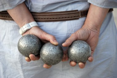 Jeu de boules oynuyorum.