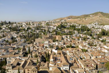 granada şehrinde albaicin kuş görünümü