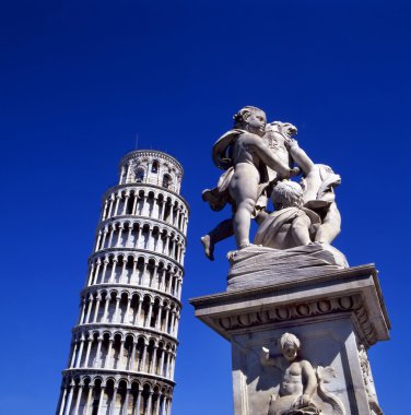 Pisa leaning tower